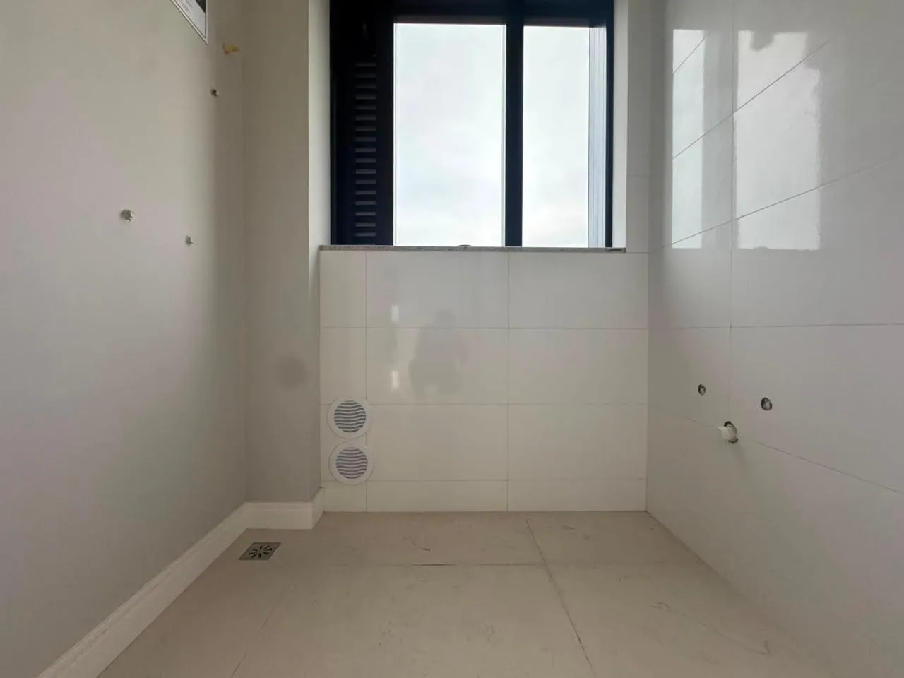 Imagem Apartamento à venda com 92.9m2 por R$ 1.600.384,00