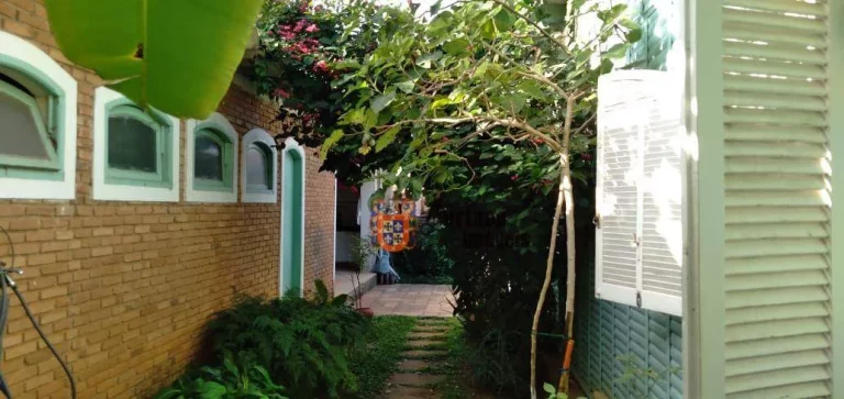 Imagem Casa com 3 dormitórios à venda, 320 m² por R$ 1.100.000,00 - Jardim do Lago - Atibaia/SP