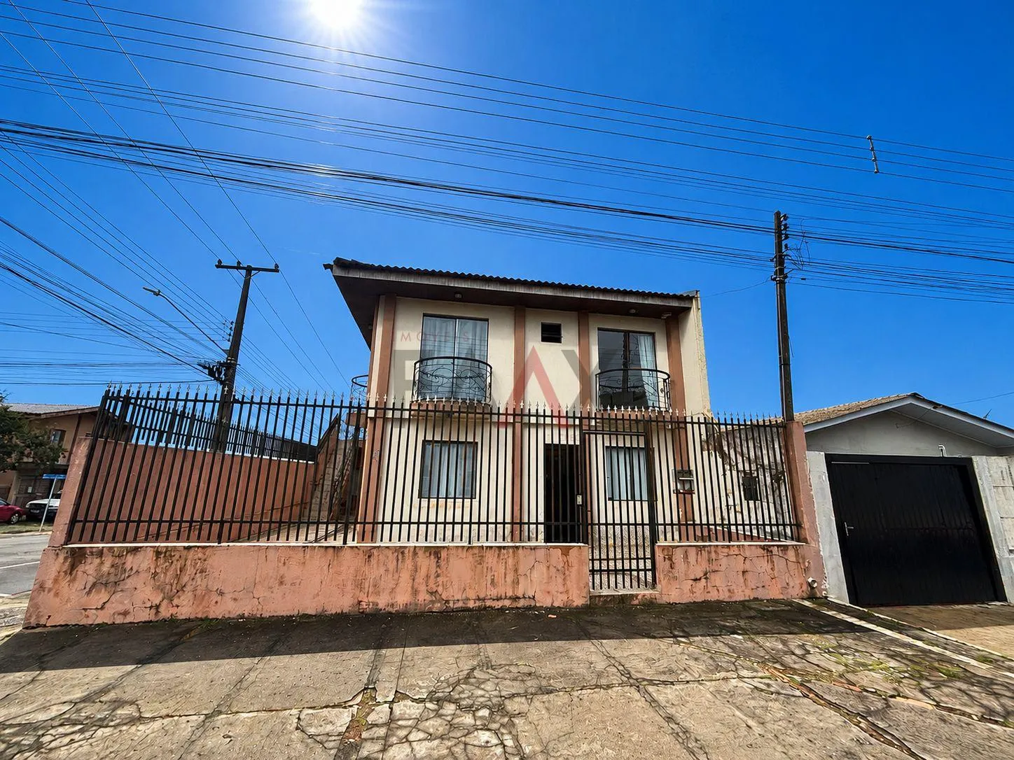 Imagem Sobrado com 4 quartos à venda,236.51 m², SANTANA, GUARAPUAVA - PR