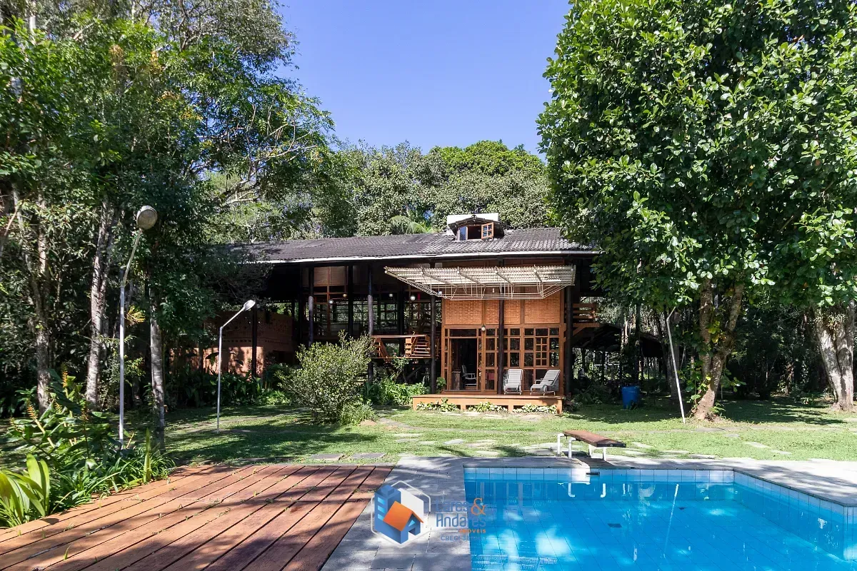 Imagem Casa comercial para venda em Parelheiros, 357m²