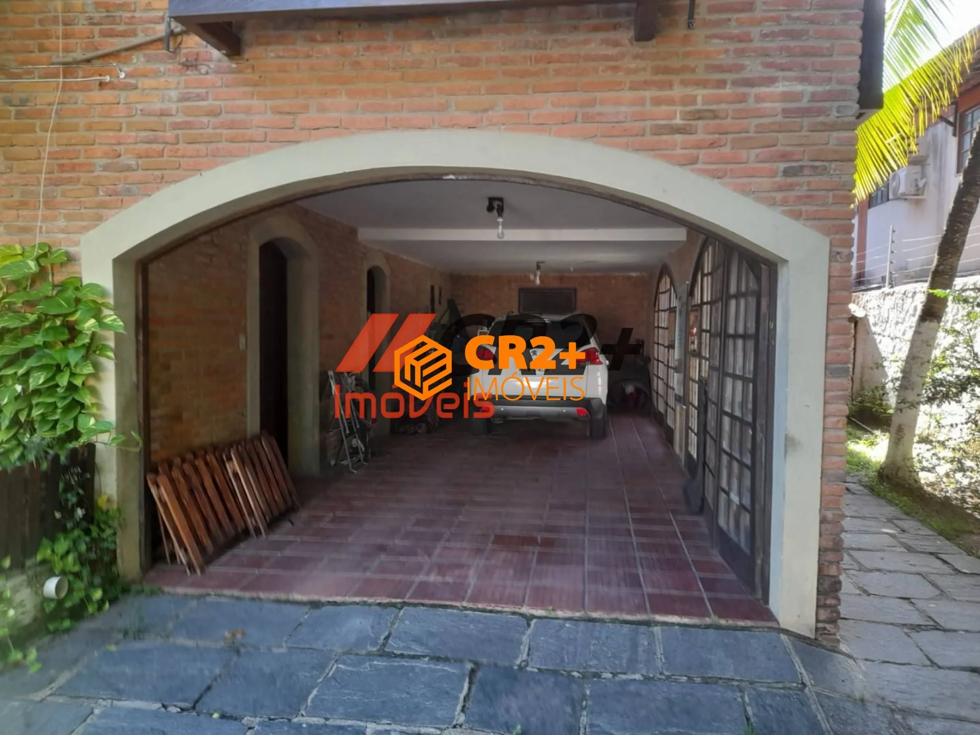 Imagem Casa a Venda com 450m² e 4 Quartos, 3 suítes + Dce e piscina em Candeias - Jaboa