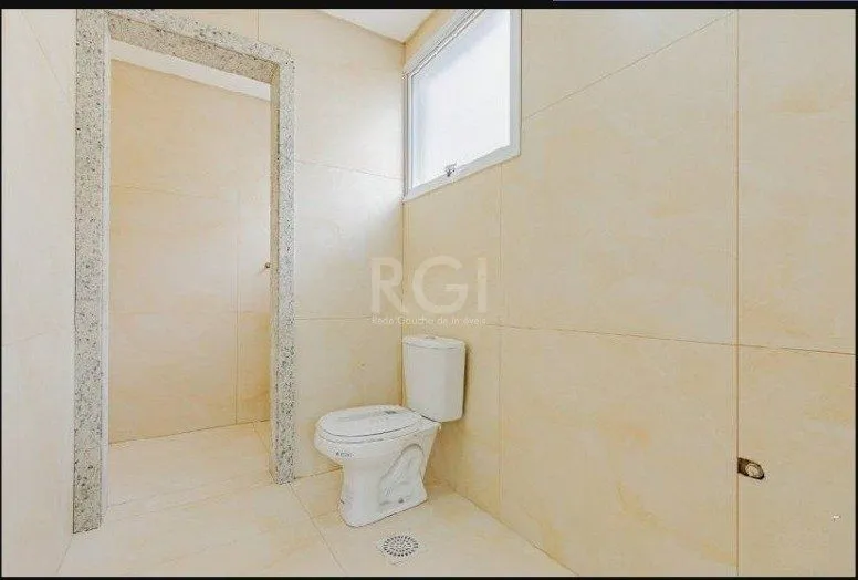 Imagem Casa para Venda - 220m², 3 dormitórios, sendo 2 suites, 2 vagas - Partenon