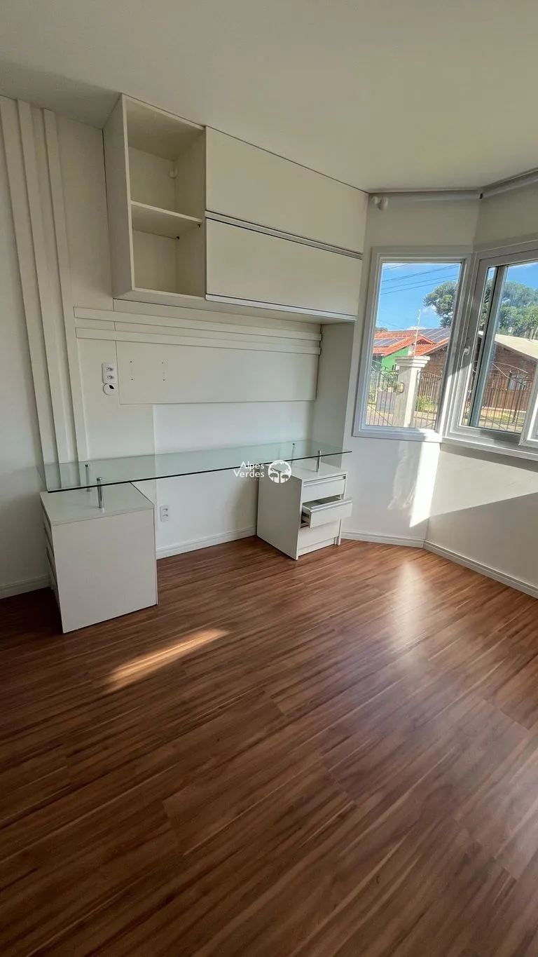 Imagem Vende-se apto no centro de Canela-2 quartos- R$669.000,00