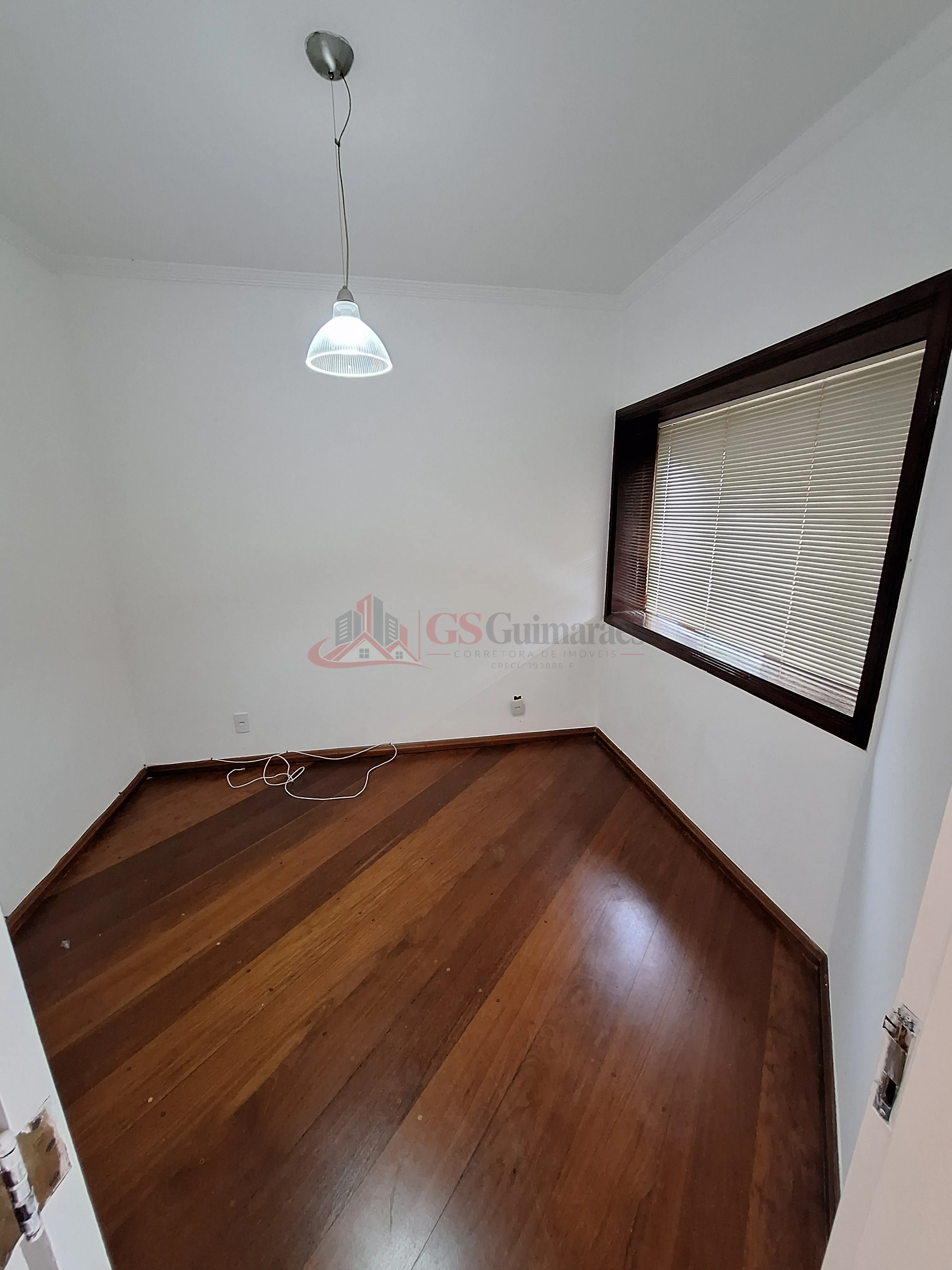 Imagem Casa no Residencial 10 - 421,06 m², 1 dormitório | Alphaville