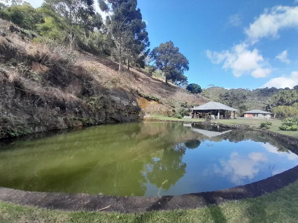Imagem Sítio para Venda em Teresópolis / RJ no bairro Córrego das Pedras
