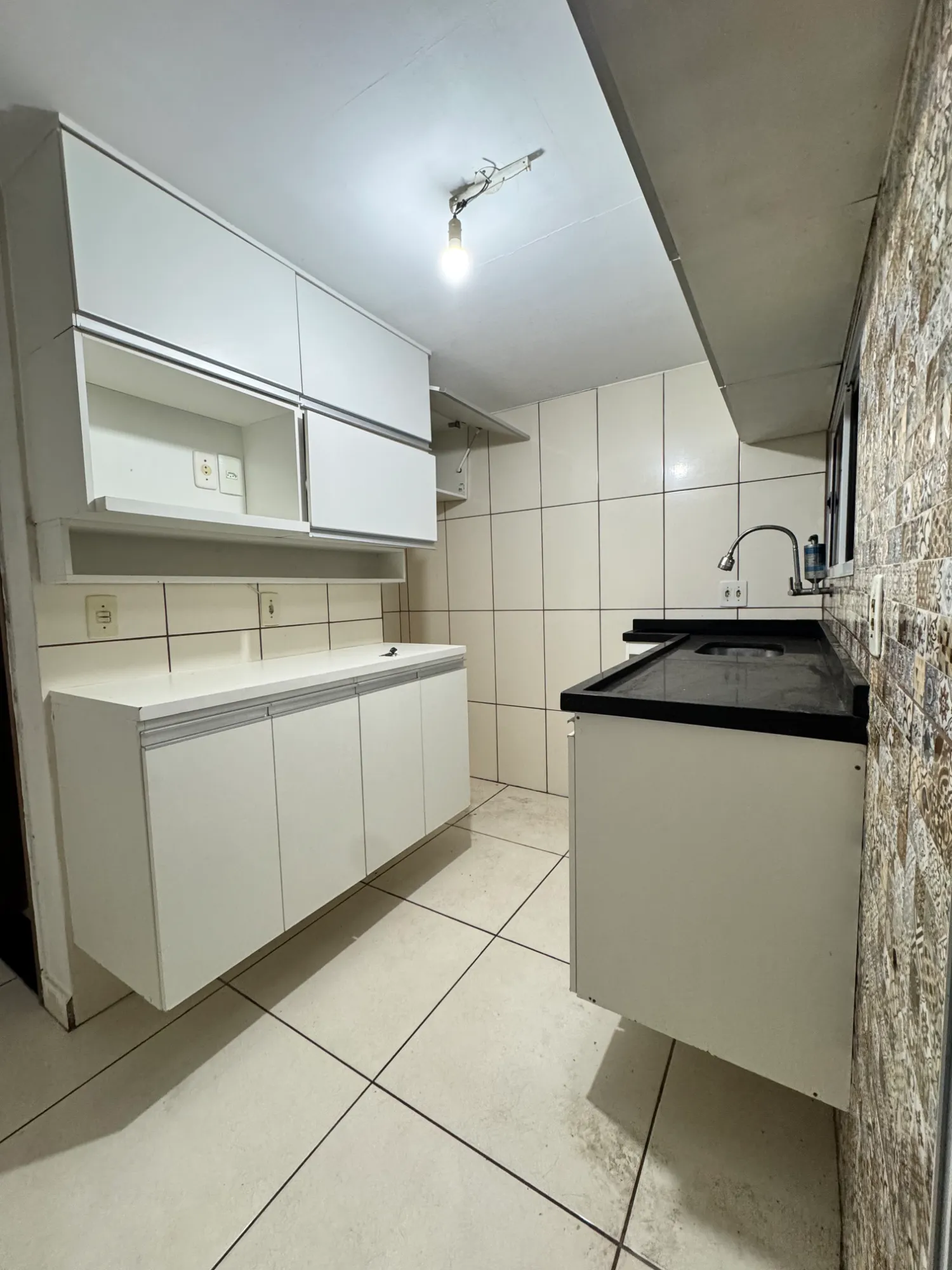 Imagem Casa com 2 Quartos à Venda, 100 m² em Guaratiba - Rio de Janeiro