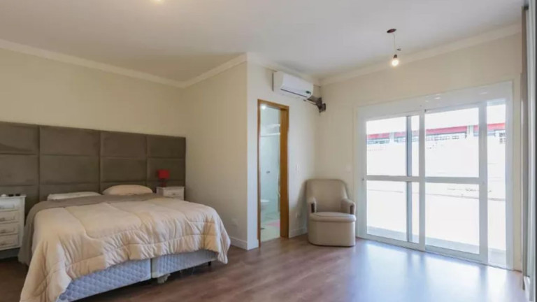 Imagem Sobrado com 3 Quartos à Venda,  em Vila Firmiano Pinto - São Paulo