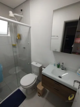 Imagem Casa em Condomínio à Venda em Cotia-SP, com 3 Quartos sendo 1 Suíte, 2 Salas, 3 Banheiros, 2 Vagas, 86m².