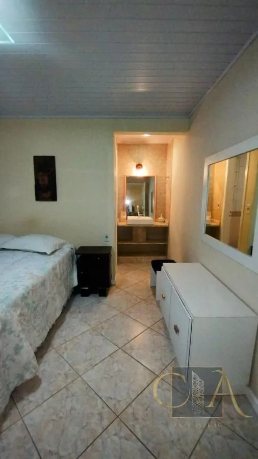 Imagem Apartamento para Venda em Itapema, Meia Praia, 4 dormitórios, 2 suítes, 5 banheiros, 2 vagas