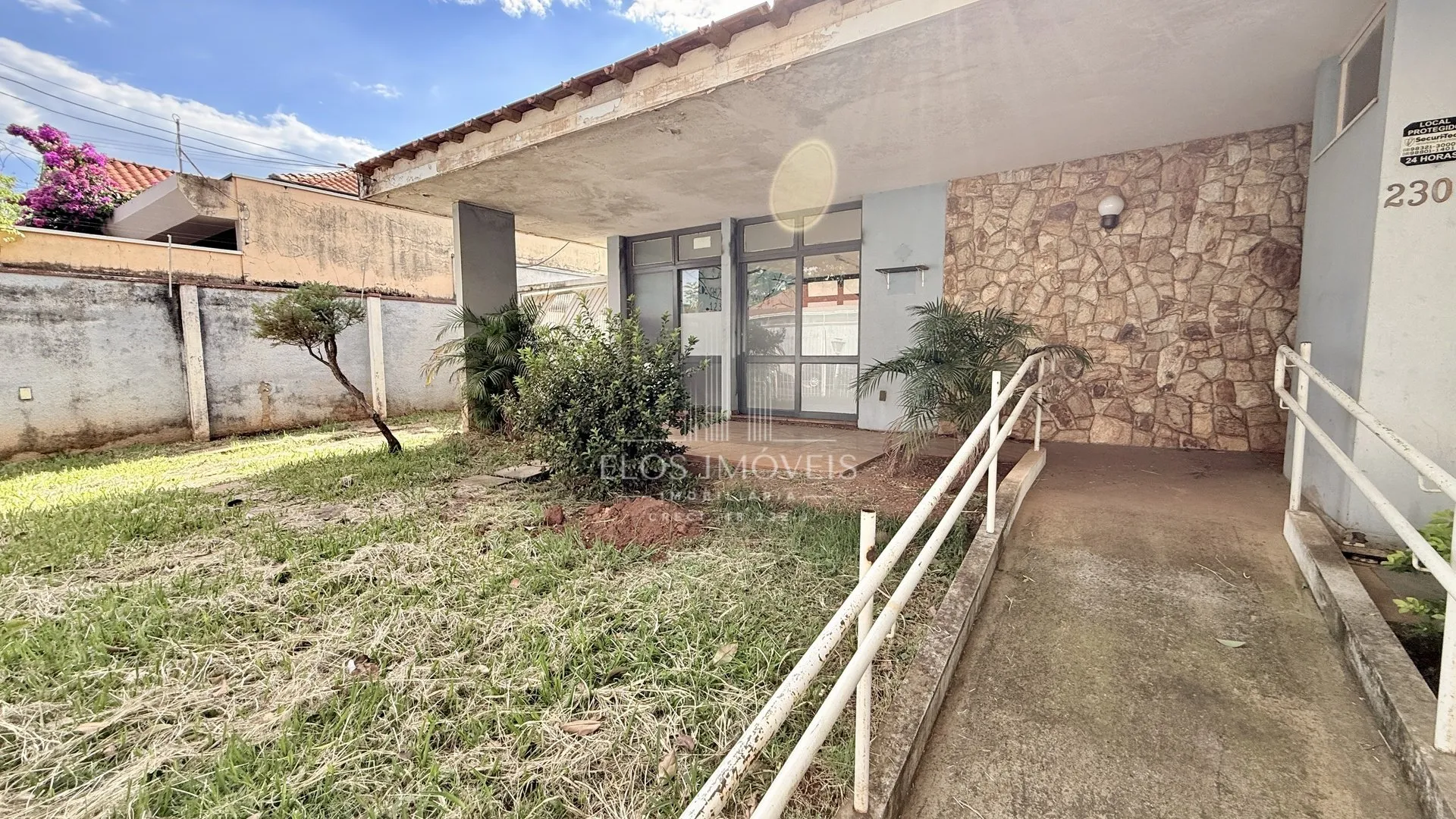Foto do imóvel Casa de 3 quartos, 338m² no bairro Vila Claudia, em Limeira em Vila Claudia, Limeira - SP