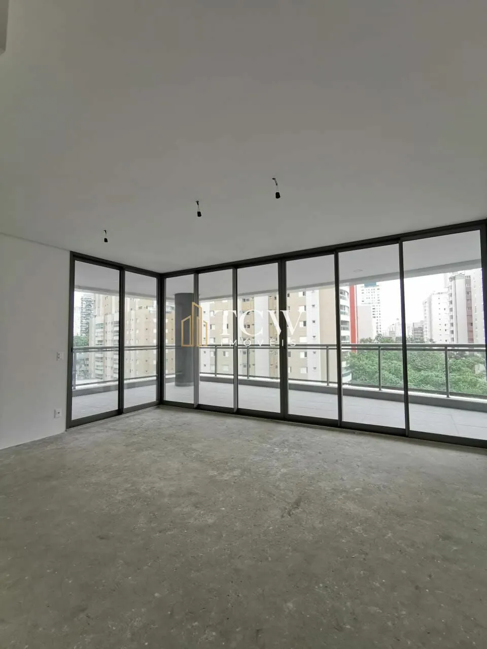 Imagem Apartamento Padrão 3 dorm no Itaim Bibi