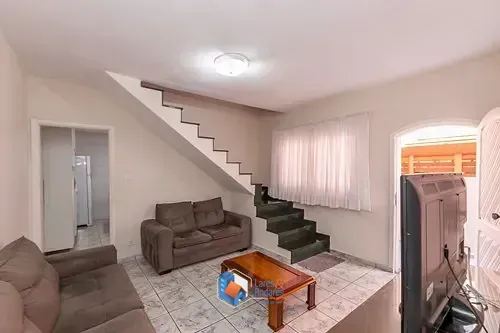 Imagem Sobrado para venda em Vila Tolstoi com 3 quartos, 126m²