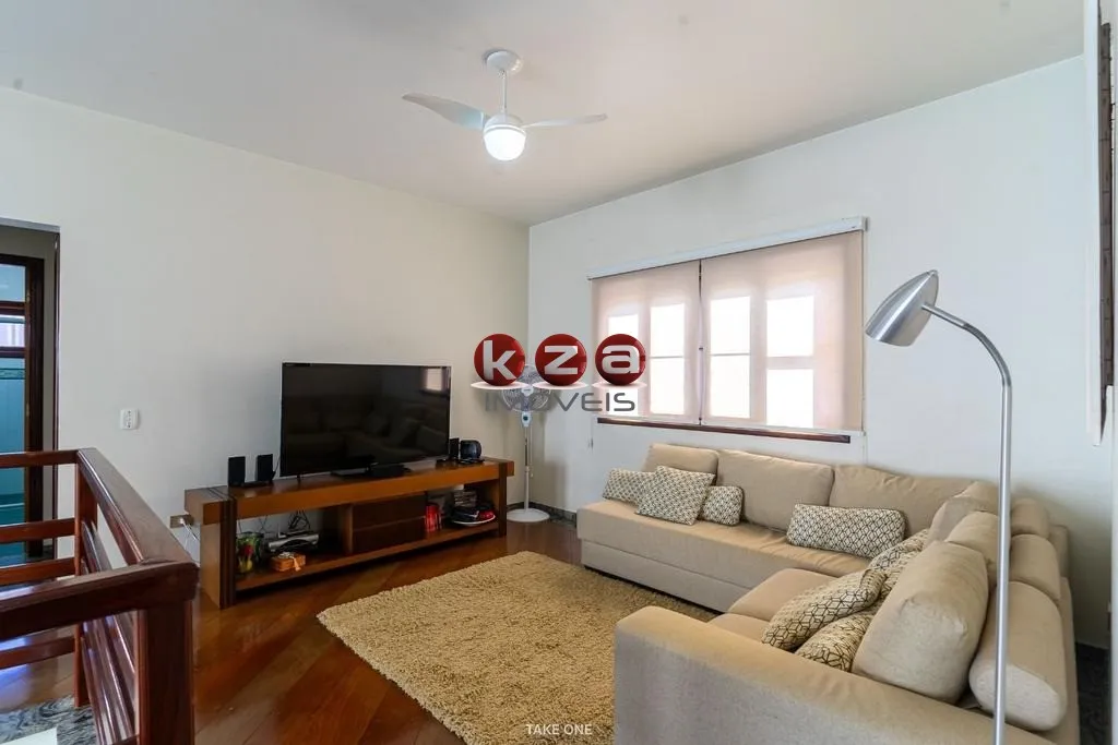Imagem Casa de Luxo com 5 Quartos e 6 Vagas no Villaggio Capríccio, Louveira-SP: Venda ou Locação!