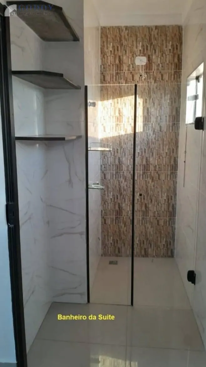 Imagem Casa Nova com Espaço Gourmet no Cond. Laguna - Conforto, Estilo e Lazer.