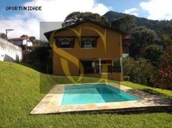 Imagem Casa para Venda em Teresópolis, Granja Guarani, 3 dormitórios, 1 suíte, 3 banheiros, 2 vagas