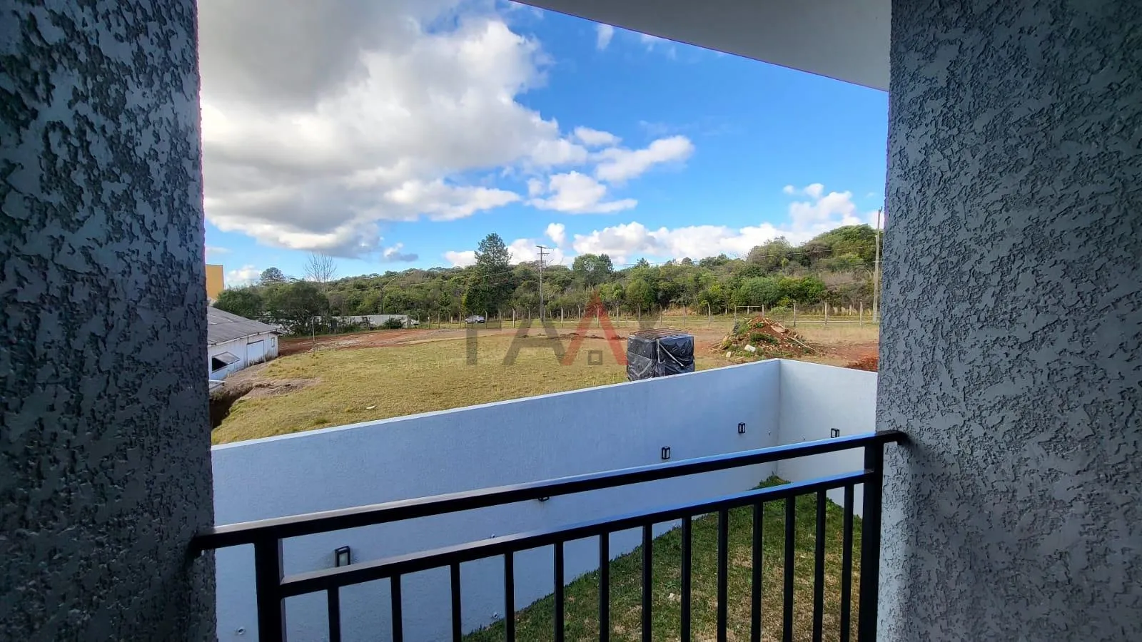 Imagem Sobrado à venda com 3 quartos, VILA BUCH, GUARAPUAVA - PR