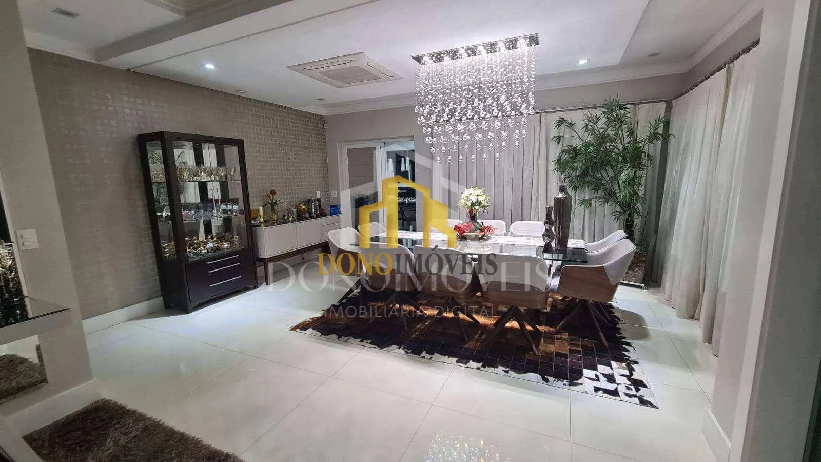 Imagem Sobrado 585 m² 6 suítes piscina aquecida Parque dos Pássaros SBC