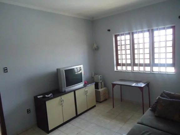 Imagem Casa para Venda em Limeira, Vila Claudia, 2 dormitórios, 1 suíte, 1 banheiro, 1 vaga