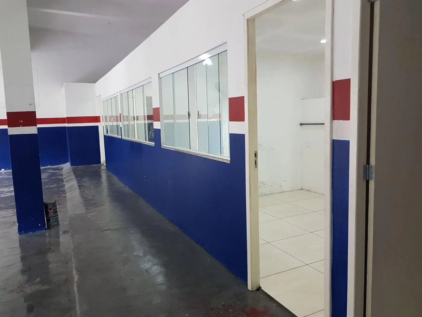 Imagem Comercial para Venda em Petrópolis / RJ no bairro Bingen