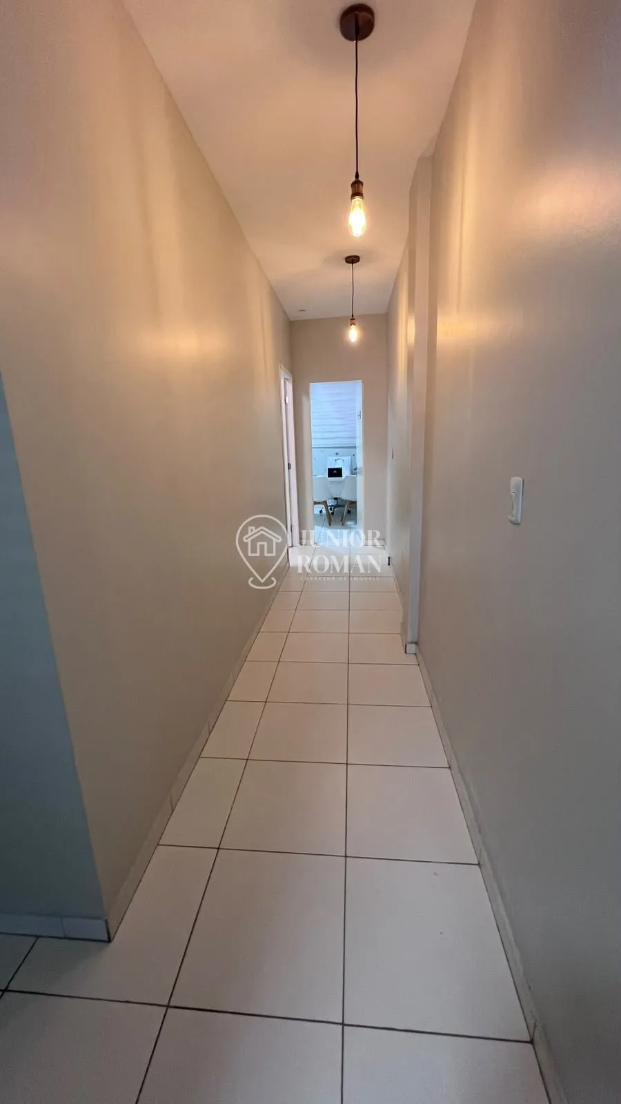 Imagem ESPAÇO COMERCIAL COM RECEPÇÃO E 2 SALAS NO CENTRO DE BARREIRAS/BA