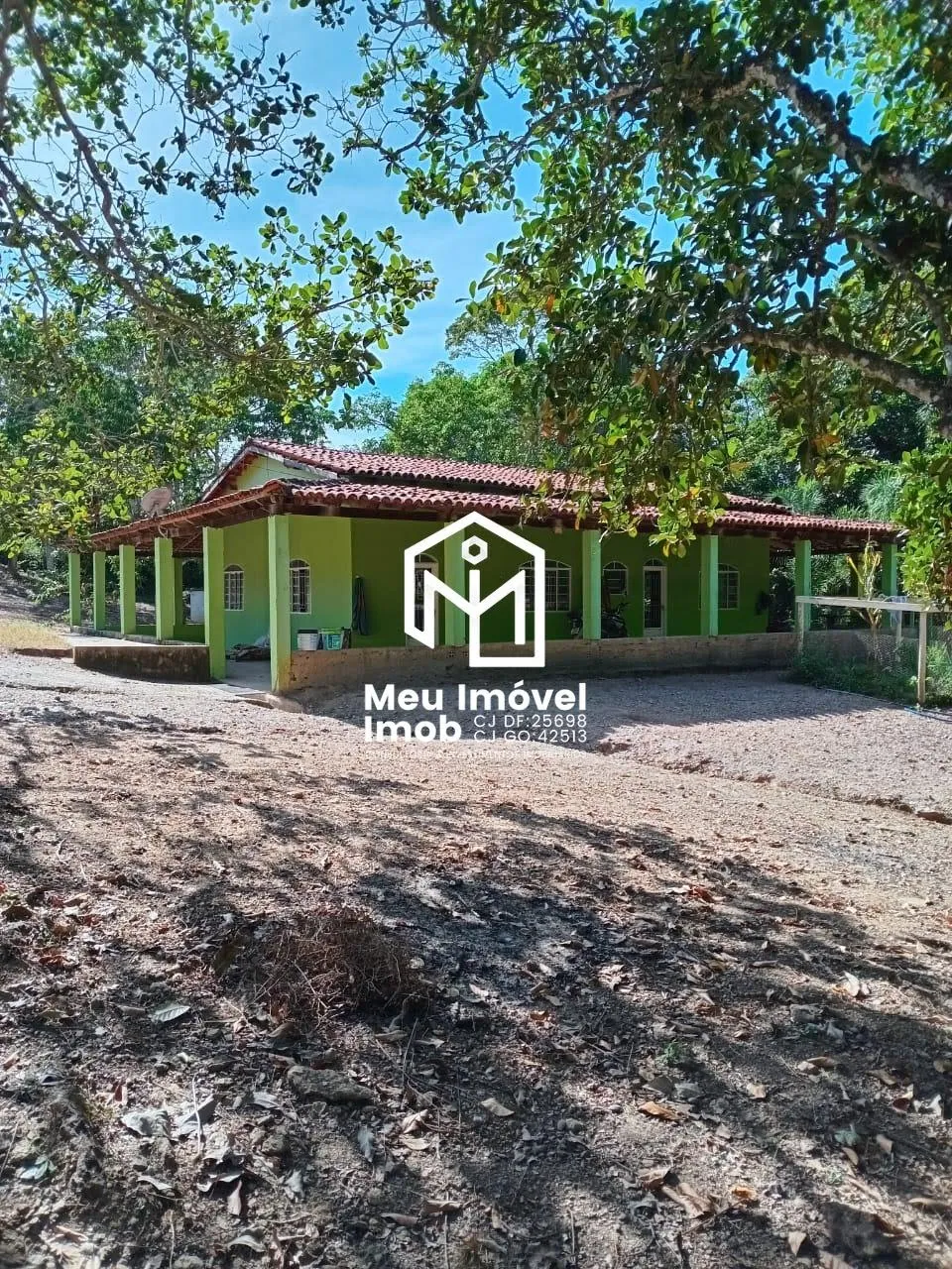 Imagem Fazenda 3 Quartos 1 Suíte 3 Vagas 200m² Luziânia/GO