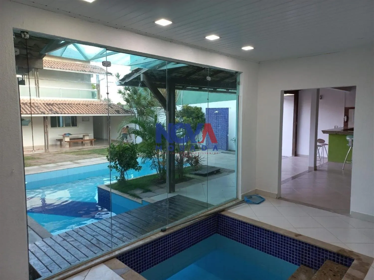 Imagem Casa com 4 quartos à venda em Vila Velha