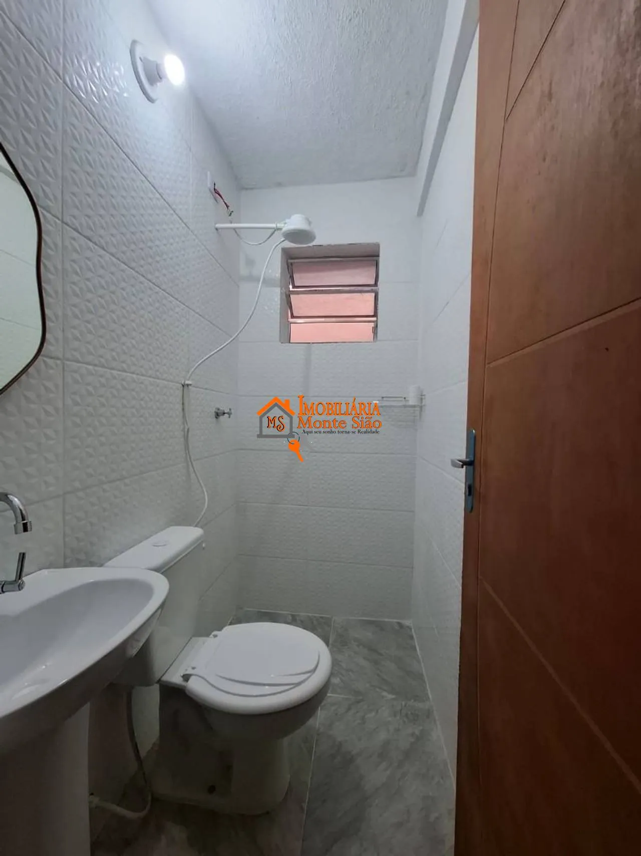 Imagem Casa com 1 dormitório para alugar, 28 m² por R$ 799,00/mês - Jardim. Aerodromo - Guarulhos/SP