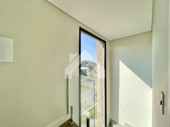 Imagem Casa de Condomínio em Sítio Boa Vista - Cotia