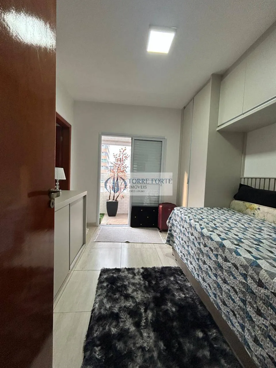 Imagem Lindo Apartamento com 2 dormitorios 2 suites 2 vagas no Boqueirão PG.