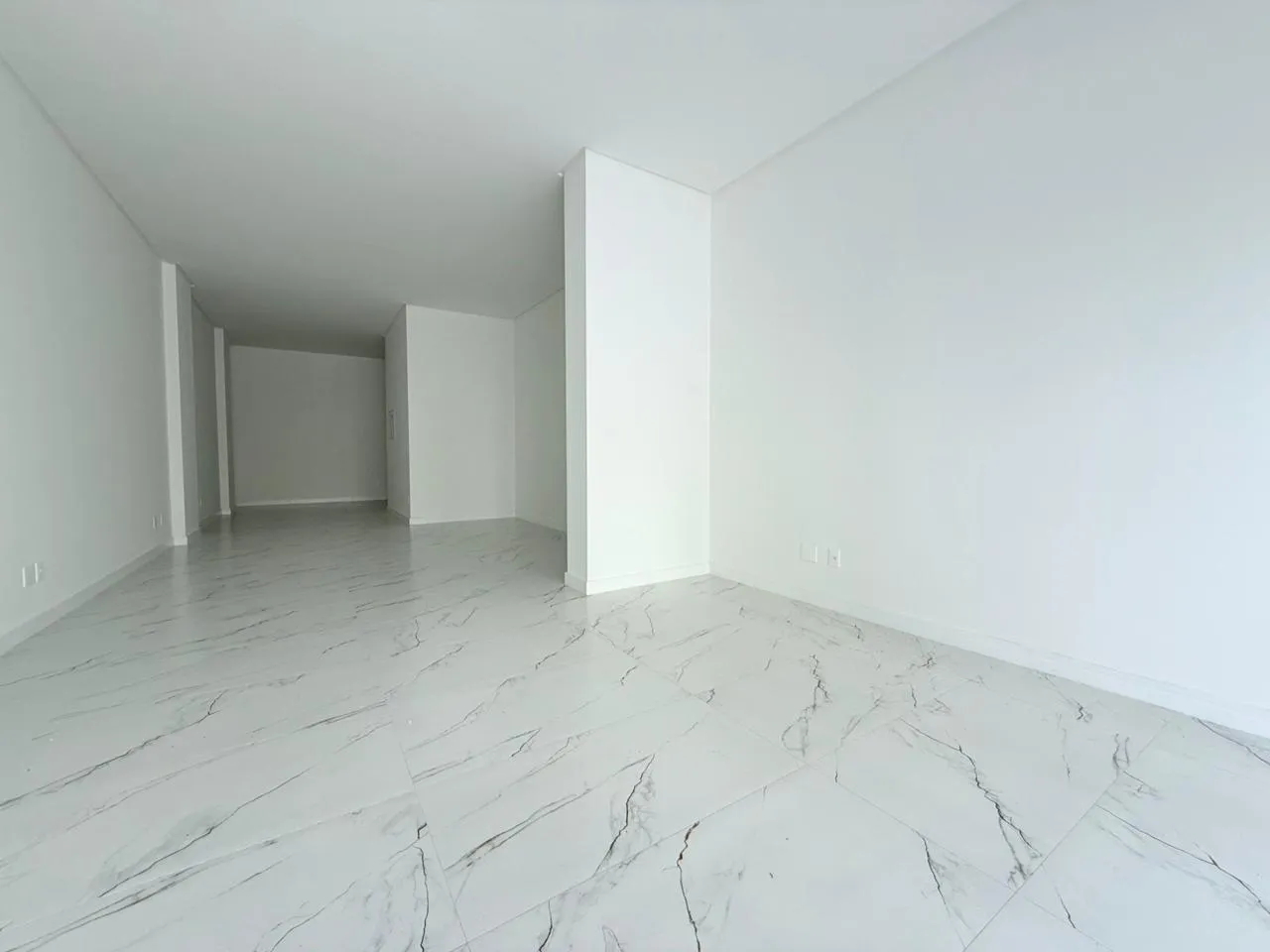 Imagem Sala Comercial à venda com 75m2 por R$ 1.250.000,00