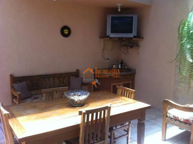 Imagem Sobrado com 3 dormitórios, 185 m² - venda por R$ 700.000,00 ou aluguel por R$ 4.308,00/mês - Parque Continental II - Guarulhos/SP