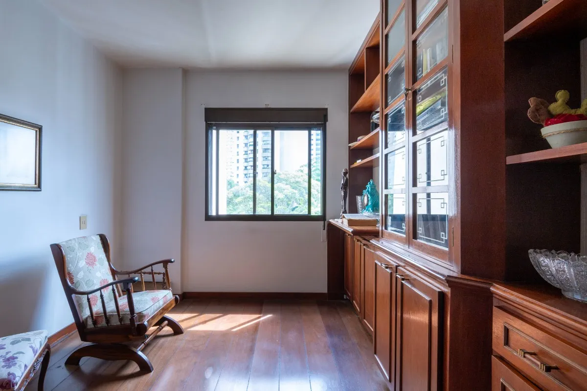 Imagem Apartamento para venda em Vila Andrade com 4 quartos, sendo 3 suítes, 200m2