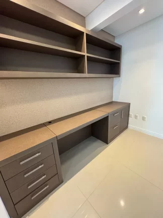 Imagem Apartamento com 2 Quartos à Venda, 126 m² em Meia Praia - Itapema