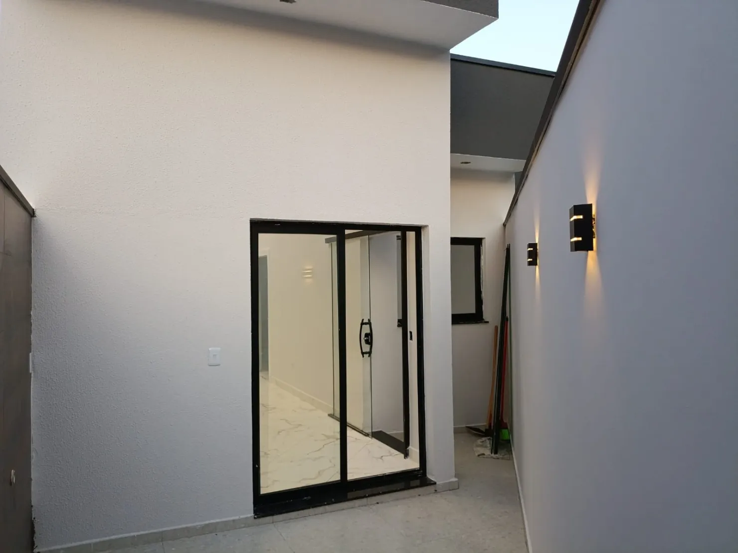 Imagem Casa à venda 2 Quartos, 1 Suite, 1 Vaga, 170M², Loteamento Residencial e Comercial Flamboyant, Pindamonhangaba - SP