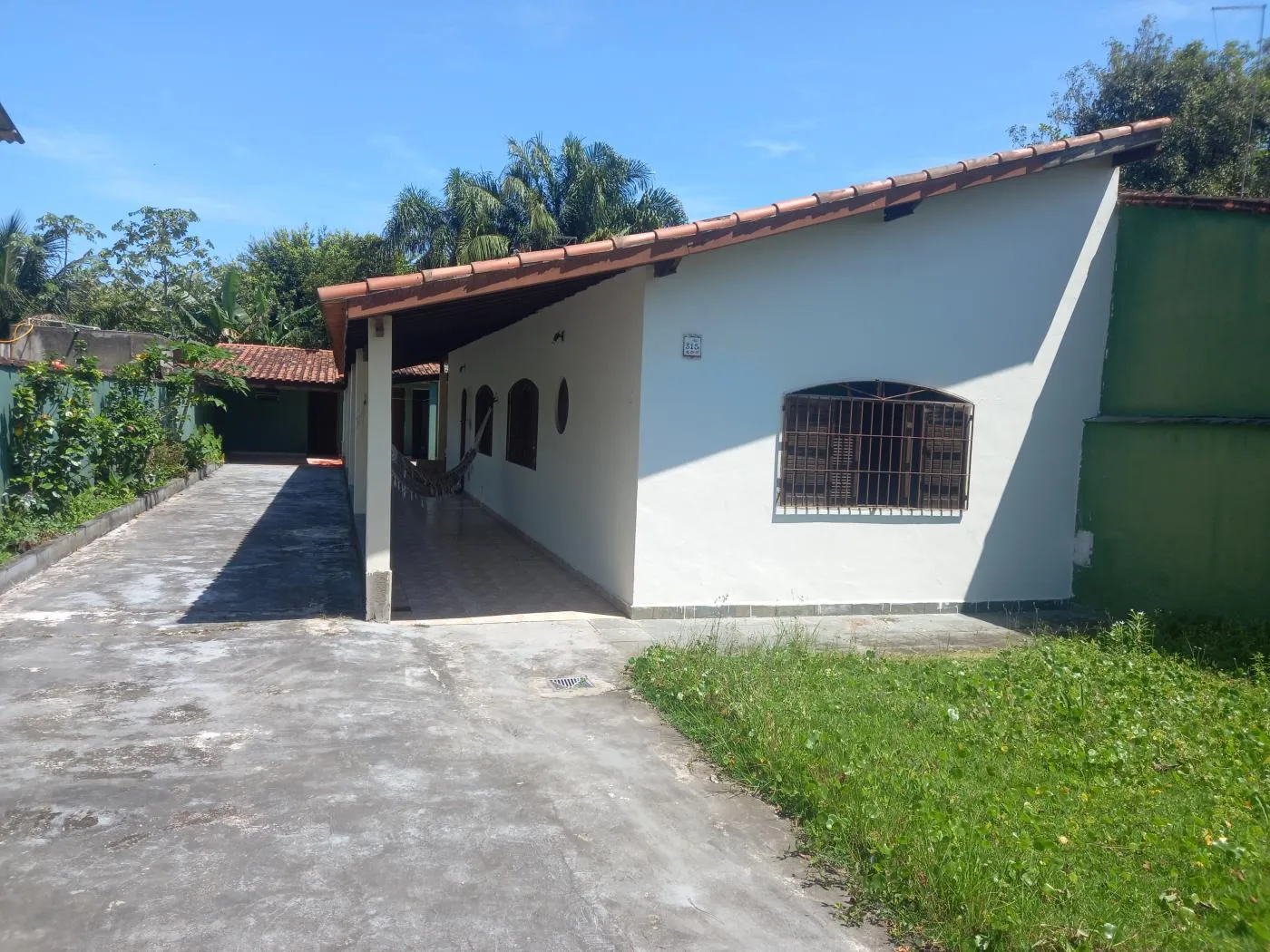 Imagem Casa para Venda em Itanhaém, Gaivota (Praia), 2 dormitórios, 1 suíte, 2 banheiros, 8 vagas