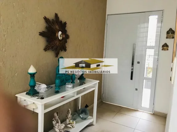 Imagem Sobrado Triplex no Cambuci a venda