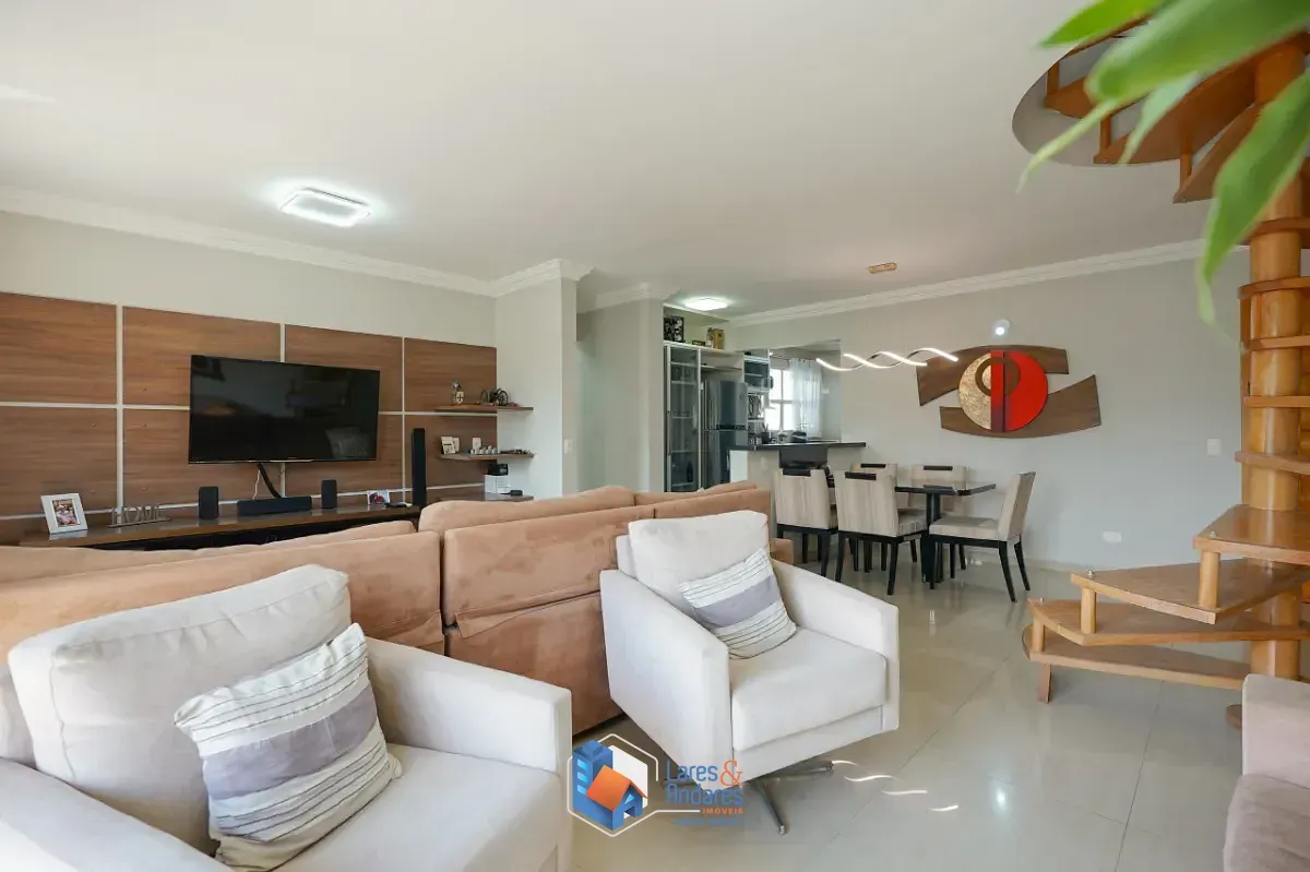 Imagem Duplex para venda em Vila Sofia com 3 quartos, sendo 1 suíte, 228m²