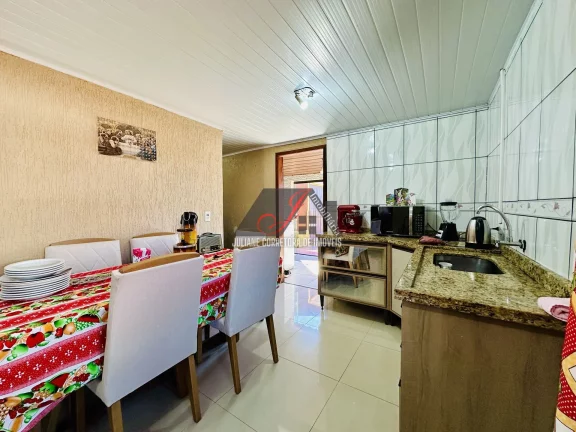 Imagem Terreno à venda com 02 casas no Bairro Thomaz Coelho em Araucária/PR.