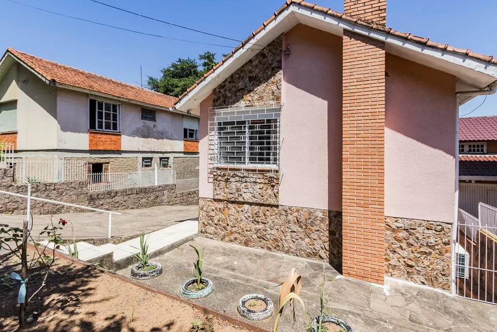 Imagem Casa de Condomínio em Santa Tereza