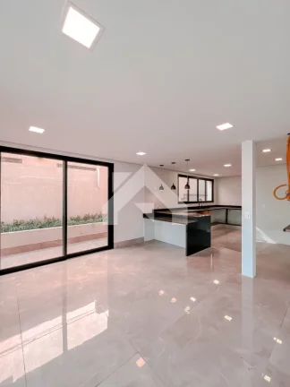 Imagem Casa de Condomínio em Alphaville - Santana de Parnaíba, SP