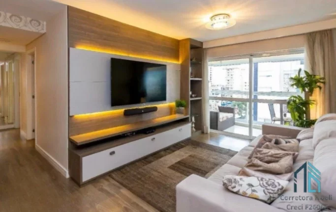 Imagem Apartamento MOBILIADO, 03 quartos c/suíte, 02 vagas no Água Verde em Curitiba PR