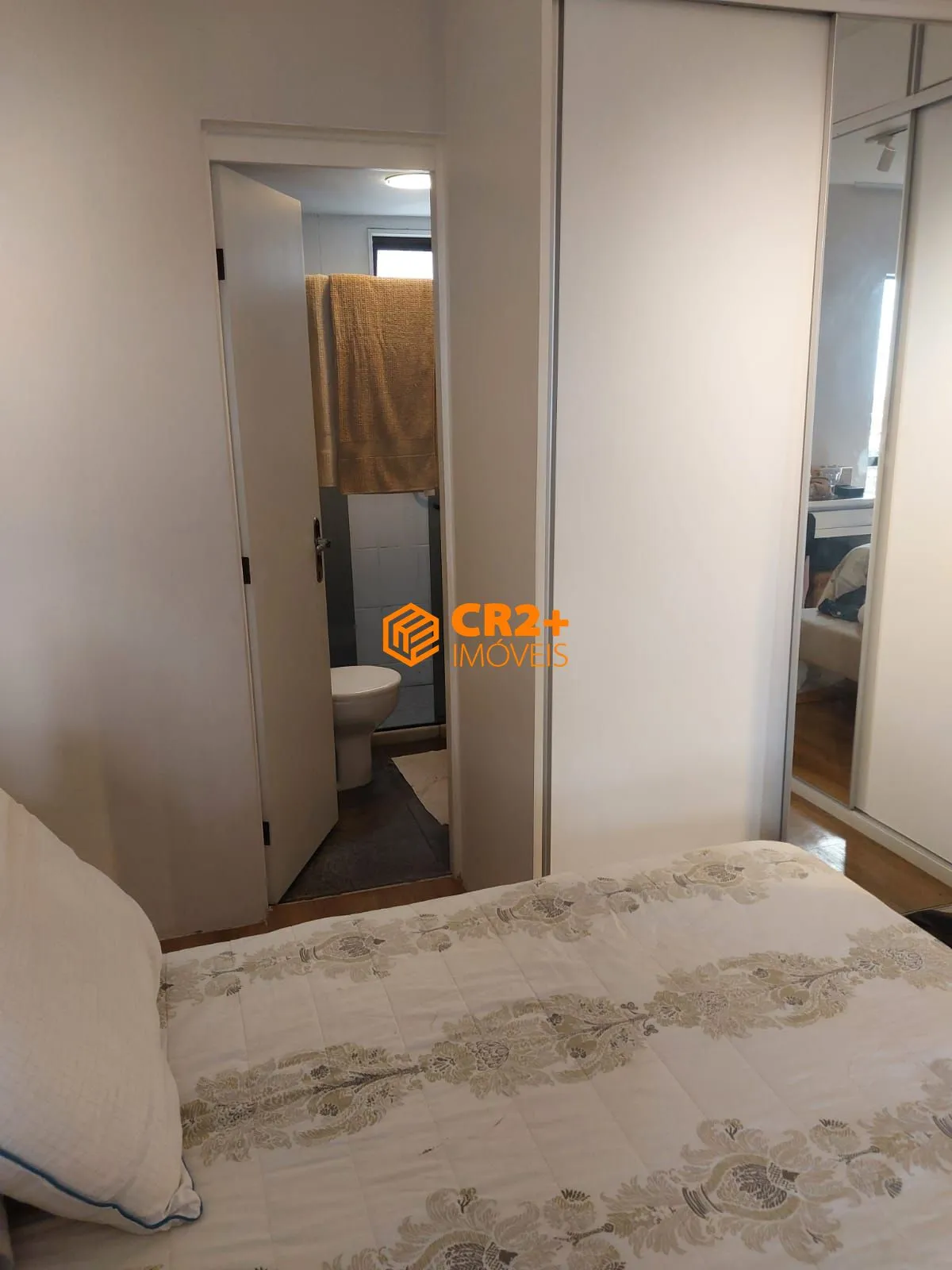 Imagem Vendo excelente apartamento 160 m², 3 quartos no Espinheiro na rua quarenta e o