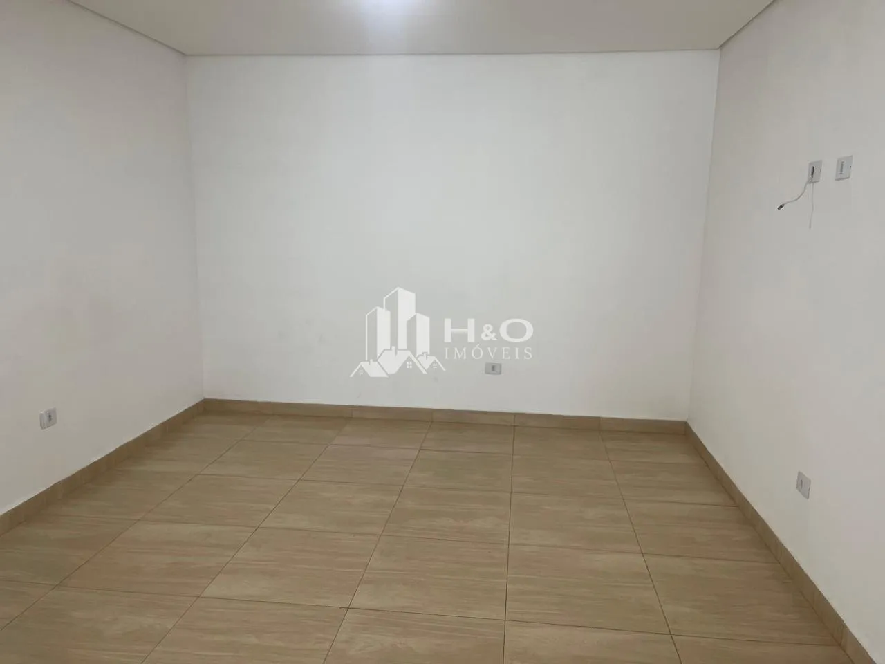 Imagem Kitnet para Locação na Avenida Líder | 40m² | Próxima ao Metrô
