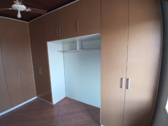 Imagem Lindo sobrado com 142m², Desocupado, no Jarí - Viamão