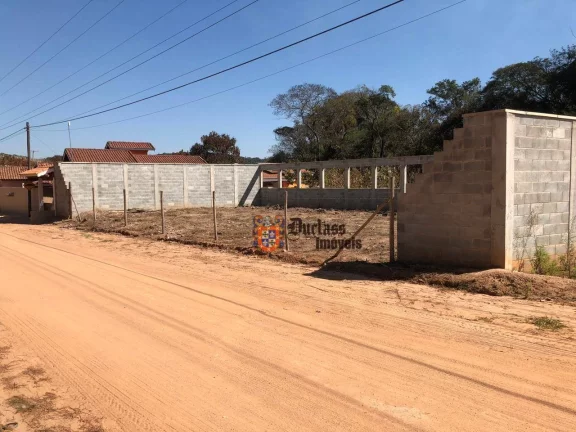 Foto do imóvel Terreno à venda, 756 m² por R$ 175.000,00 - Machadinho - Jarinu/SP