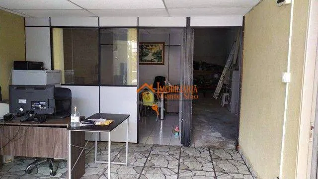 Imagem Sobrado com 3 dormitórios à venda, 344 m² por R$ 583.000,00 - Jardim Cumbica - Guarulhos/SP