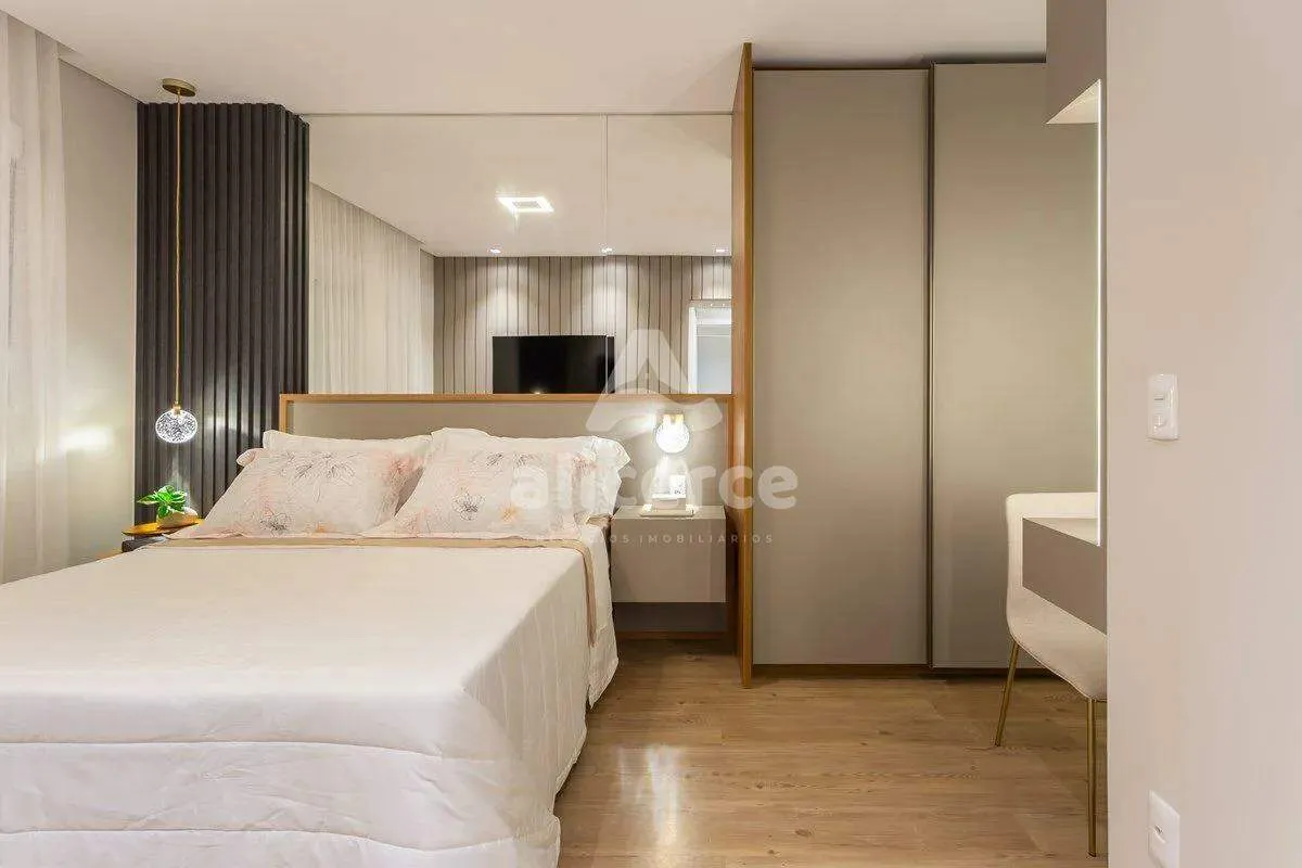 Imagem Pronto para Morar! Apartamento com 2 Dormitórios I 1 Suíte I Mobiliado - no Coração do Estreito - Florianópolis/SC