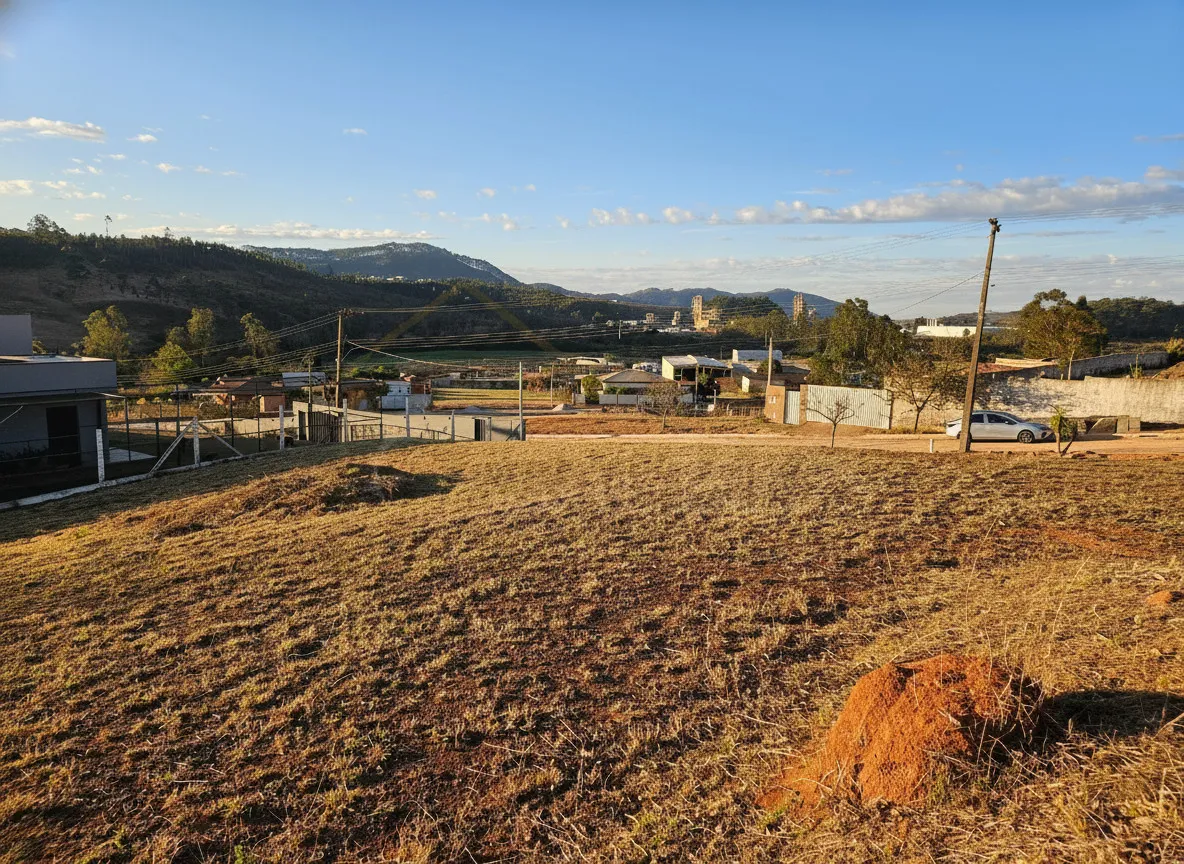 Imagem Terreno à venda em Residencial e Industrial Campo Alegre, Poços de Caldas