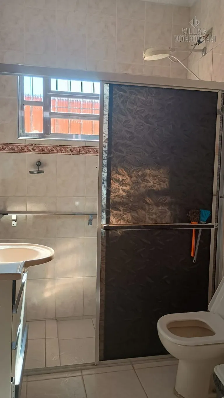 Imagem Casa na Tupi Zona 2 - 2 Dorms c/ Suíte, Edícula e 5 Vagas!