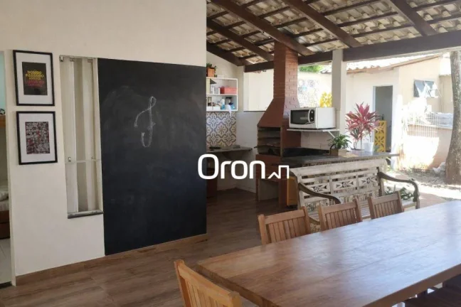 Imagem Casa com 3 dormitórios à venda, 200 m² por R$ 490.000,00 - Jardim Olímpico - Aparecida de Goiânia/GO